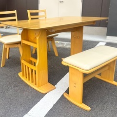 ◇ニトリ◇伸長式ダイニングテーブルセット ベンチ  回転式　ダイニングチェアの画像