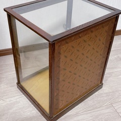 ガラスケース　人形ケース　木製　レトロ　インテリア　置物　飾り　和風　コレクションの画像