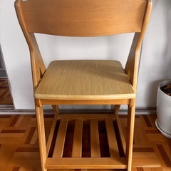 学習机のイスの画像