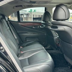 LEXUS ＬＳ６００ｈ4WD　ハイブリッド  仕様 バージョンＵ　Ｉパッケージ の画像