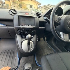 個人出品！車検残1年　走行75000キロマツダデミオの画像