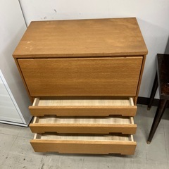 O 2603-0015 関家具　北欧スタイルチェスト　キズ汚れ有りの画像