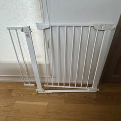 ベビーゲートの画像