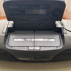 【4000円でお譲りします！】カセット動作確認できました。ラジオは操作方法が分からず、、の画像