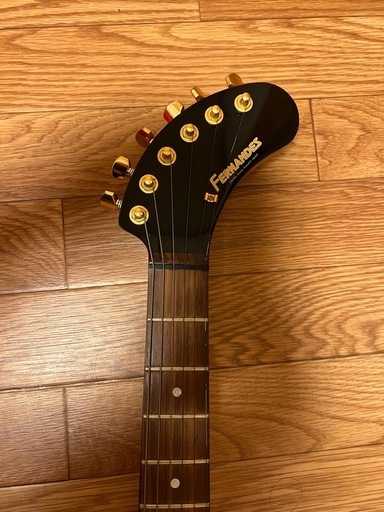 FERNANDES ZO-3C ブラック×ゴールド　ソフトケース付き