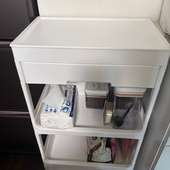 無料！！3/3迄受け取り可能！！移動収納ワゴン！の画像