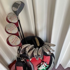 お譲りします！レディースゴルフセット13本バッグ付きの画像