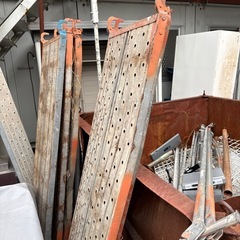 シート、クランプ、モンタラ、ブラケット、単クラ等の画像