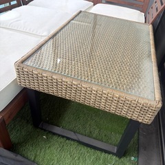 IKEA テーブル椅子セット、フェイク花壇おまけの画像