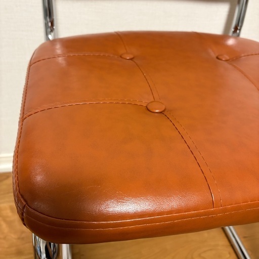 【同じもの2脚】購入価格 : 30,000円ミッドセンチュリー風 ラタン×キャメ ル レザーチェア