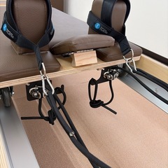 motioncare pilatesホームリフォーマーの画像
