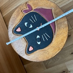 黒猫 木製　ミニスツール　椅子の画像