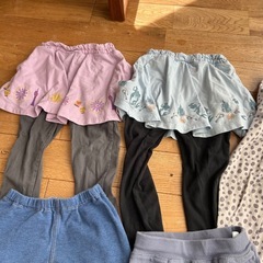 100 女の子　春パンツ　ズボンの画像