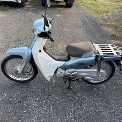 1230.ホンダ　AA04スーパーカブ50 社外マフラー　原付　バイク　50cc 車体の画像