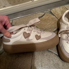 スニーカーの画像