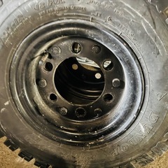 フォークリフトタイヤホイール付きの画像