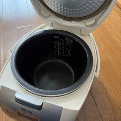 炊飯器  ５合炊き
の画像