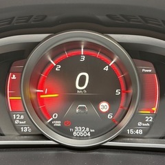 VOLVO V40 D4 モメンタム　2018年式　車検2028年2月までの画像