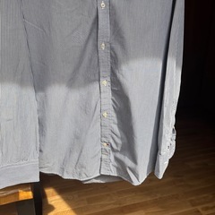 【格安】TOMMY HILFIGER スリムフィットシャツ（XL）の画像