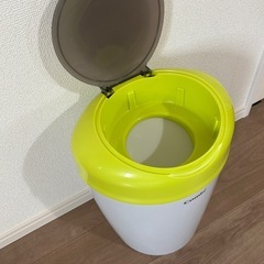 コンビ　combi スマートポイ　おむついれの画像