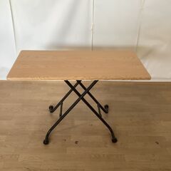 No.240　ニトリ　昇降テーブル　ライザN（豊橋市収集業務課リユース家具）の画像