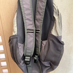 コールマン　赤リュックサックの画像