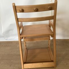 No.243　子ども用学習椅子　チェア　木製　キャスター付き（豊橋市収集業務課リユース家具）の画像