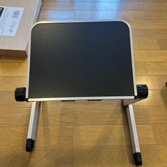 たためる軽量アルミテーブルの画像