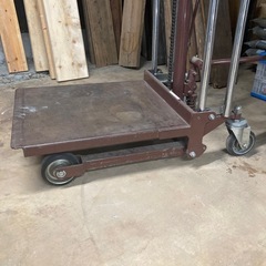 リフトテーブル(サントカー/をくだ屋技研)の画像