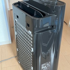 SHARP 加湿空気清浄機　KC-j50-hの画像