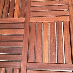 木製ローテーブルの画像