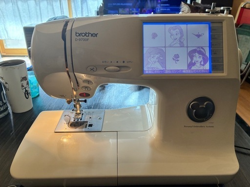 定価298,000円 ブラザー D-9700F ディズニー刺繍ミシン 刺繍ユニット付