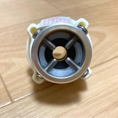 【新品未使用】洗濯機用給水アダプター ビス止め口金 給水栓継手 ホースジョイントの画像