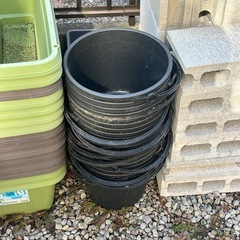 【取引中】メダカ飼育用プランター、NVボックスの画像