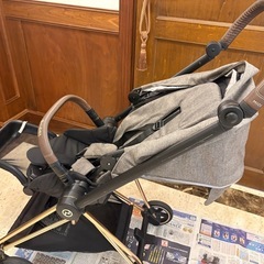 サイベックス　ミオスベビーカーの画像