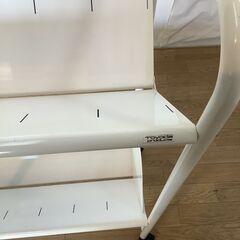 No.257　キャスター付きファイルワゴン２段　（豊橋市収集業務課リユース家具）の画像