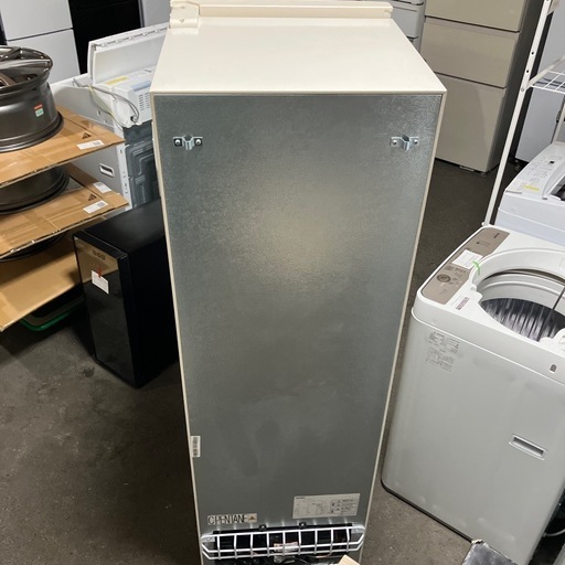 ロ2603-0039 アイリスオーヤマ　162L 冷凍冷蔵庫IRSE-16A 2024年製　動作確認済み　中古美品