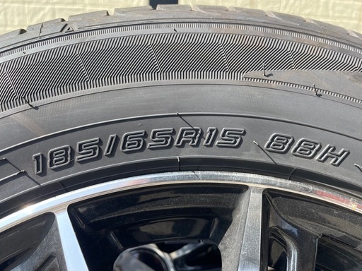 タイヤホイール　185/65/R15   
ウェッズ　 レオニスGX 　シエンタ