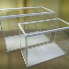 【紋別市発】GEX　マリーナ　水槽　40㎝/30㎝　２個セット　フレーム水槽 観賞魚用 熱帯魚 金魚 淡水 海水 アクアリウム 飼育用品　中古品の画像