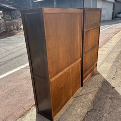 昭和レトロなキャビネット　ガラスケース　食器棚の画像