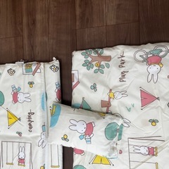 　ミッフィーちゃん🐰　布団４点セット　の画像