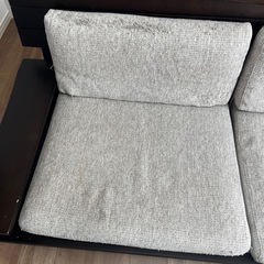 木製フレームソファーの画像