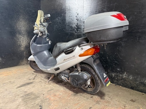★支払総額4.2万円★定休日なし！いつでも現車確認可能です！ スズキ アドレス110 シルバー CF11A 車格大きい小型！ リアボックス付き！ フロントディスクブレーキ！ バッテリー新品！