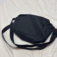 converse黒バックの画像