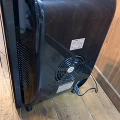 VERSOS 冷温庫 VS-470 ブラック 25Lの画像