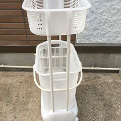 JM20814S)ランドリーバスケット 幅：約48cm 高さ：約80cm  奥行：約32cm 中古品【取りに来られる方限定】の画像