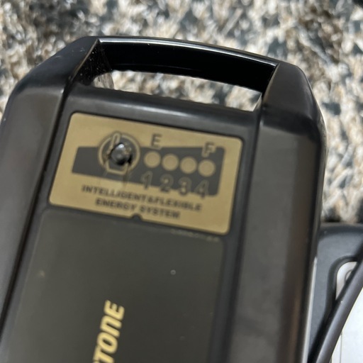 ブリヂストン　電動自転車　バッテリー　12.8Ah ジャンク品