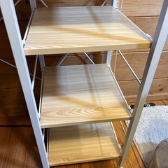 収納棚、机、パソコンデスクなどにの画像