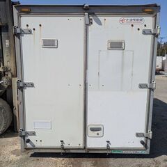 ♪八街A区SQ06♪物置♪コンテナ♪激安♪雨漏れ？♪アルミ箱♪の画像