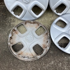 スズキ　アルト　13インチ　キャップの画像